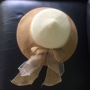💋FREE With Bundle Hat